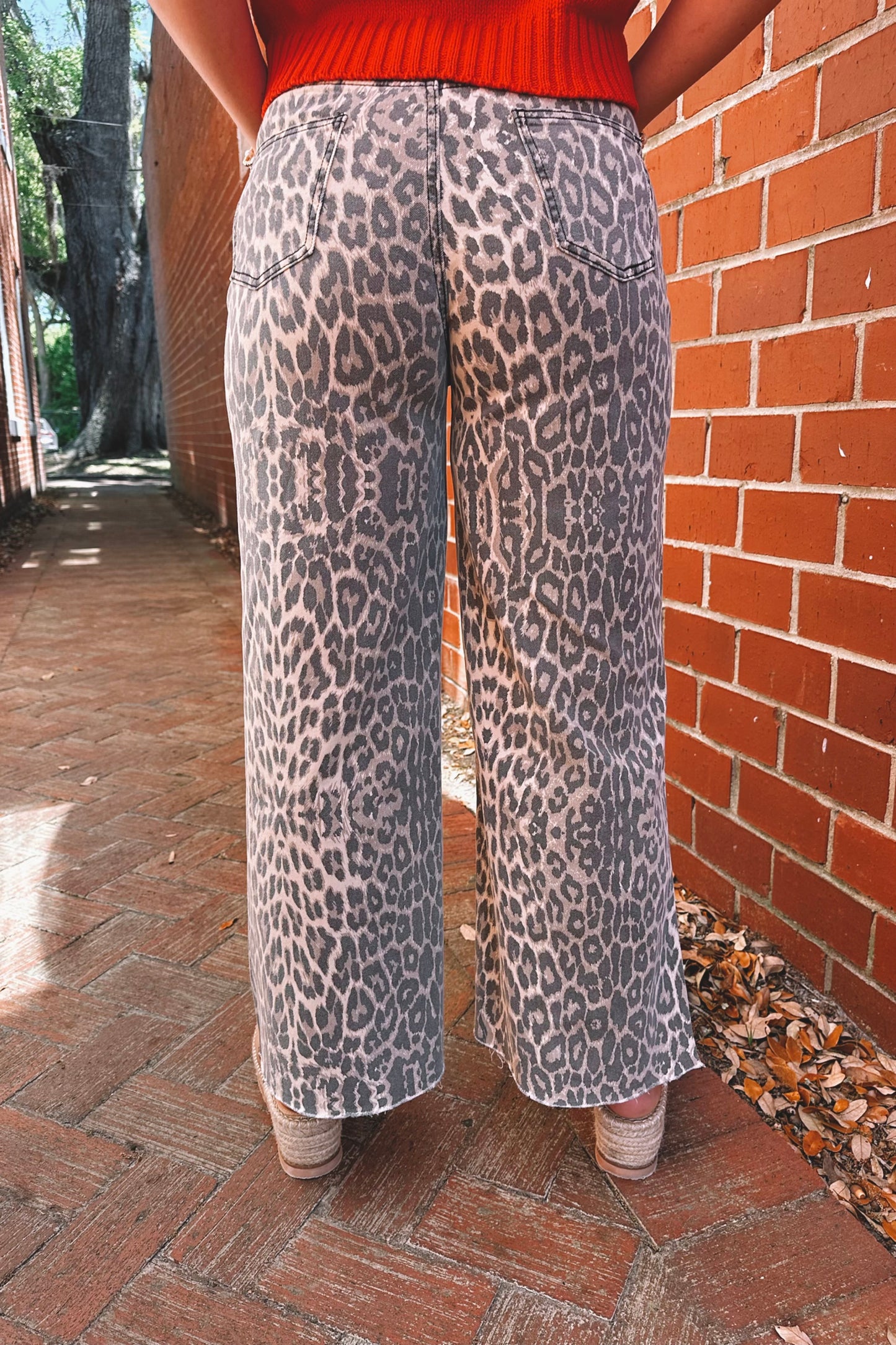 Safari Wide-Leg Pant