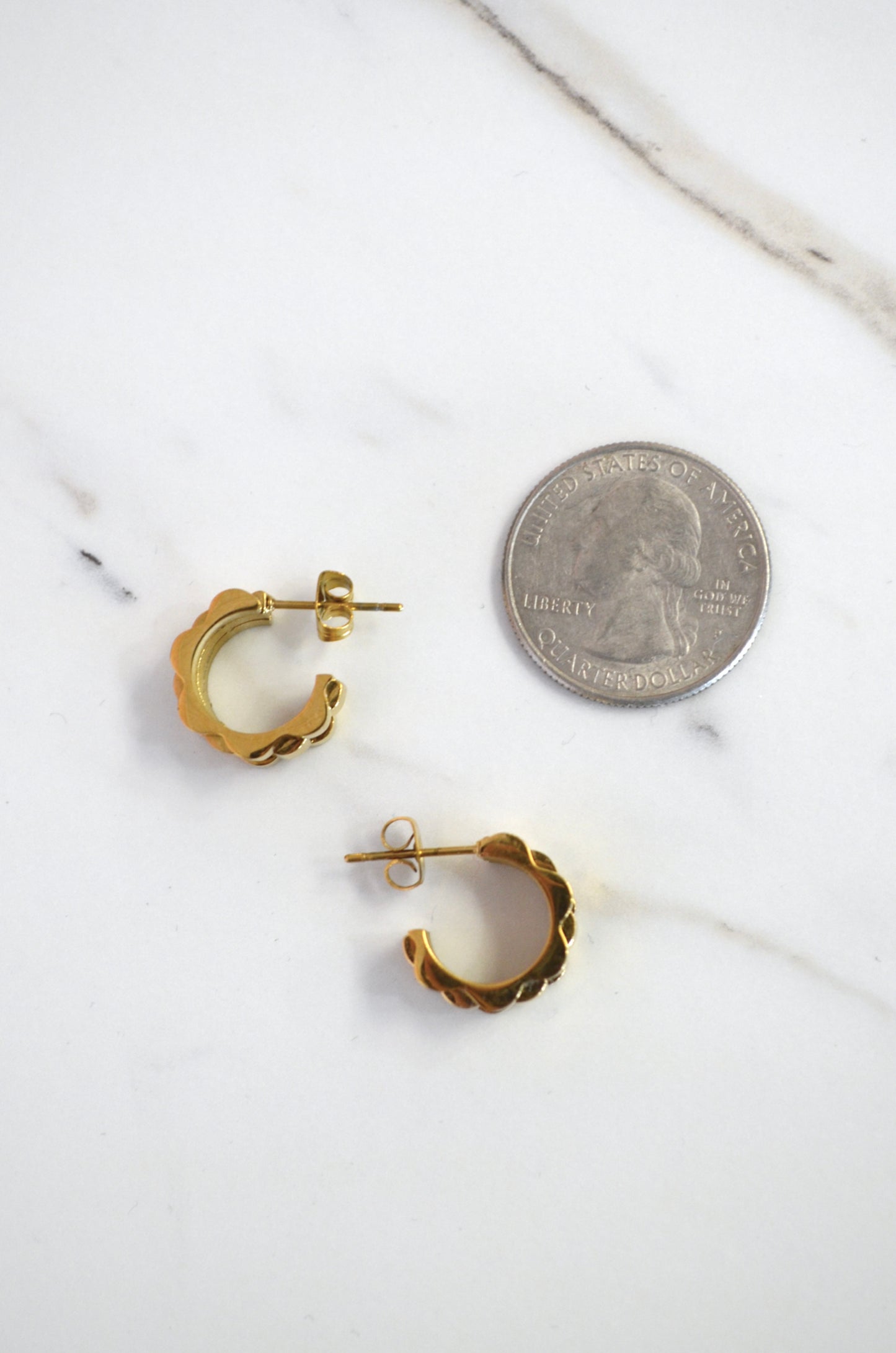 Raya Rolly Earrings