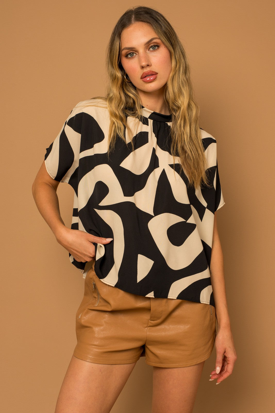 Aria Abstract Blouse