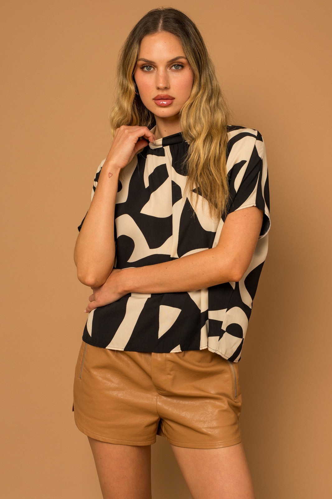 Aria Abstract Blouse
