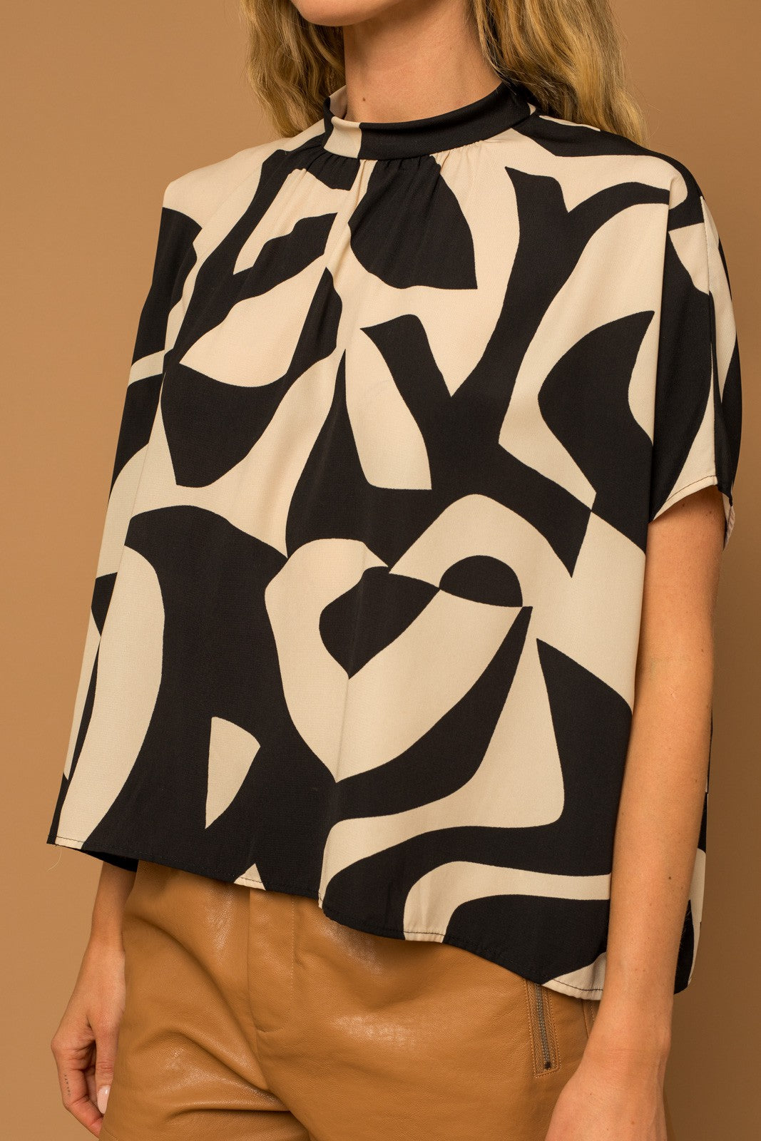 Aria Abstract Blouse