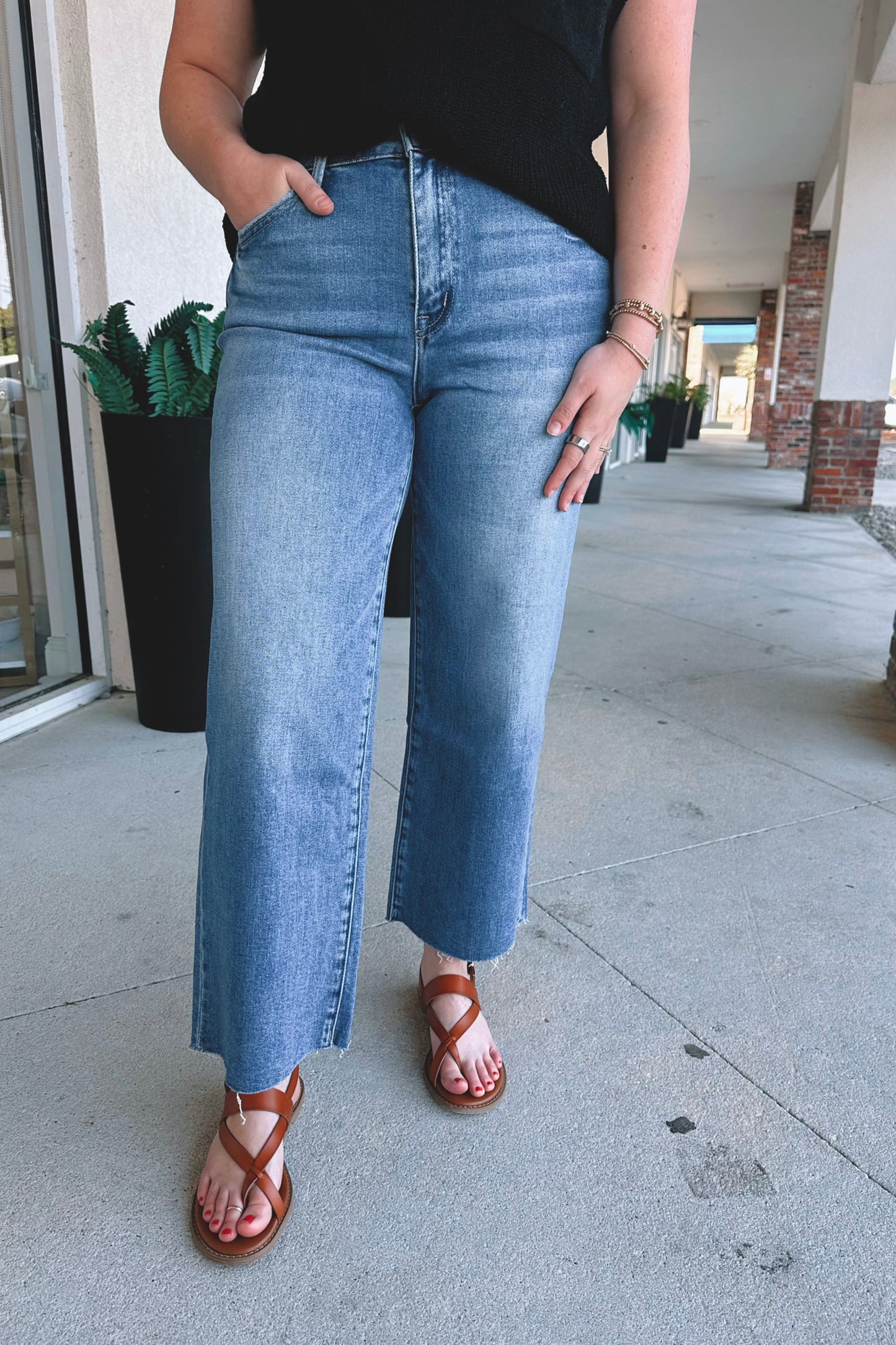 Hadley Wide-Leg Jean