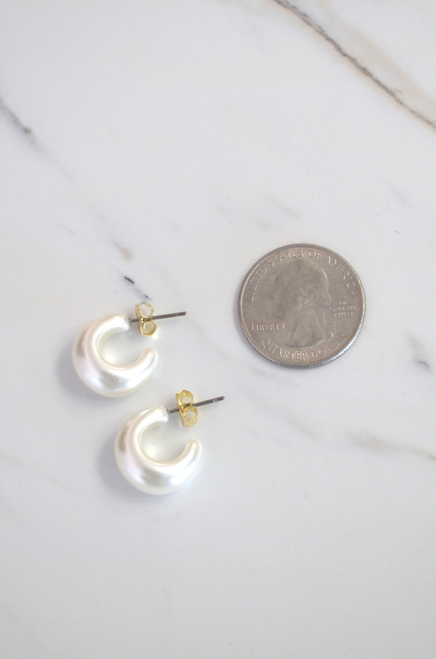 Acrylic Curl Studs