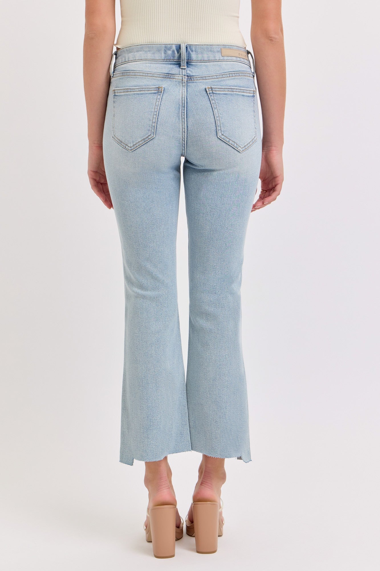 Moira Mid-Rise Crop Jean