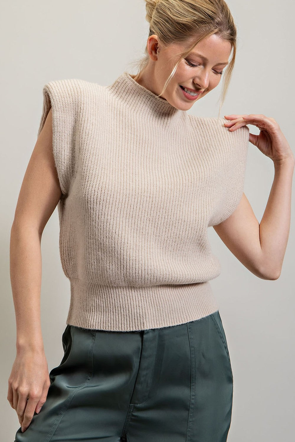 NY Shoulder Sweater