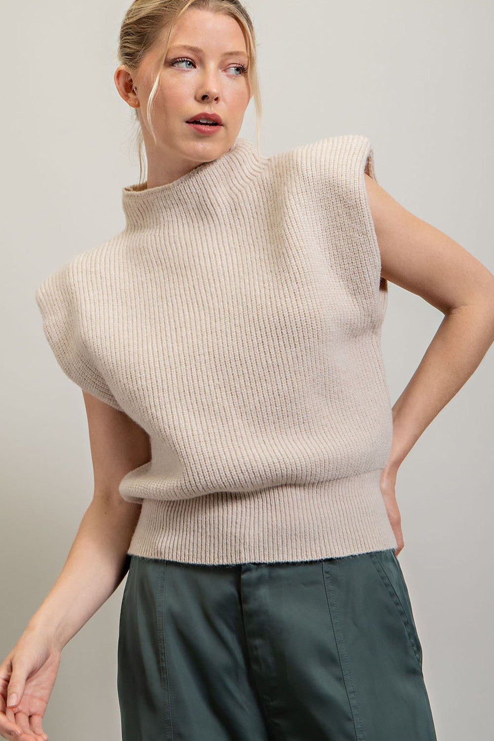 NY Shoulder Sweater