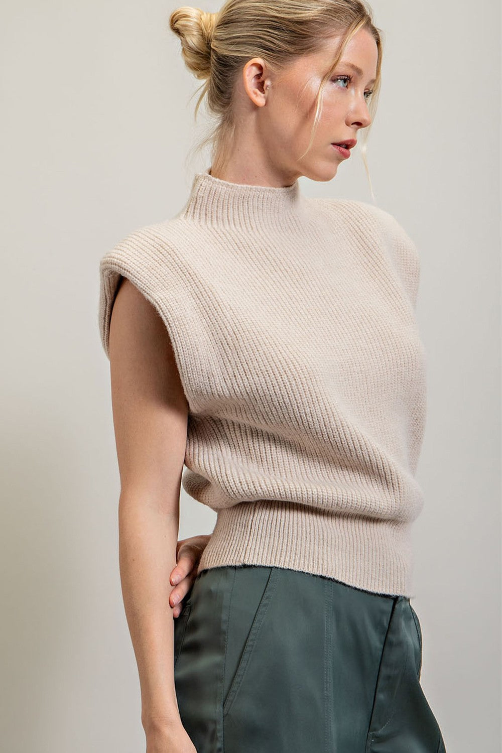 NY Shoulder Sweater