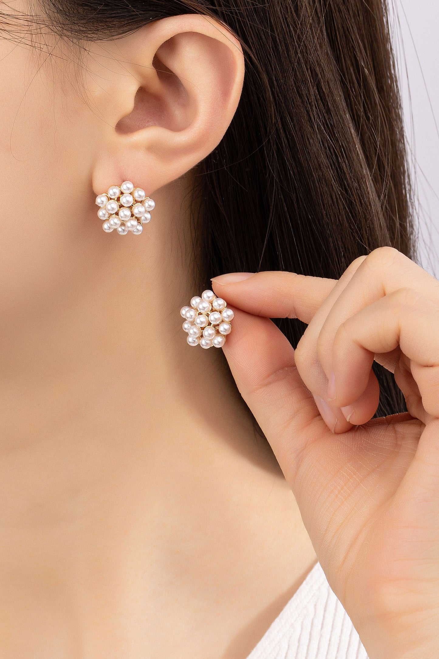 Pearl Studs