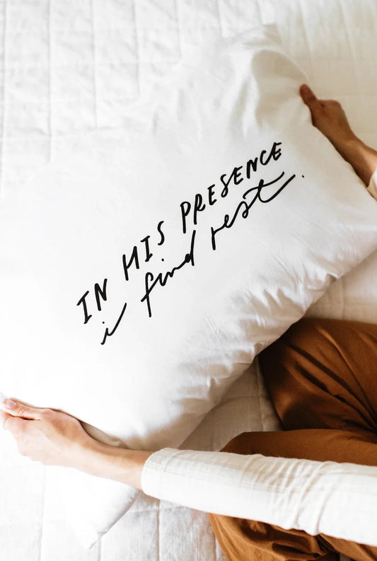 "I find rest" Pillowcase
