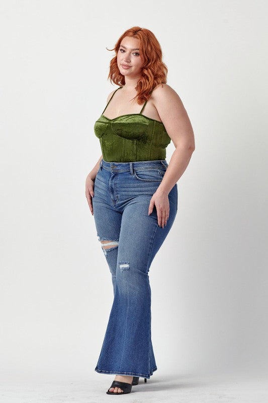 Julia High-Rise Flare