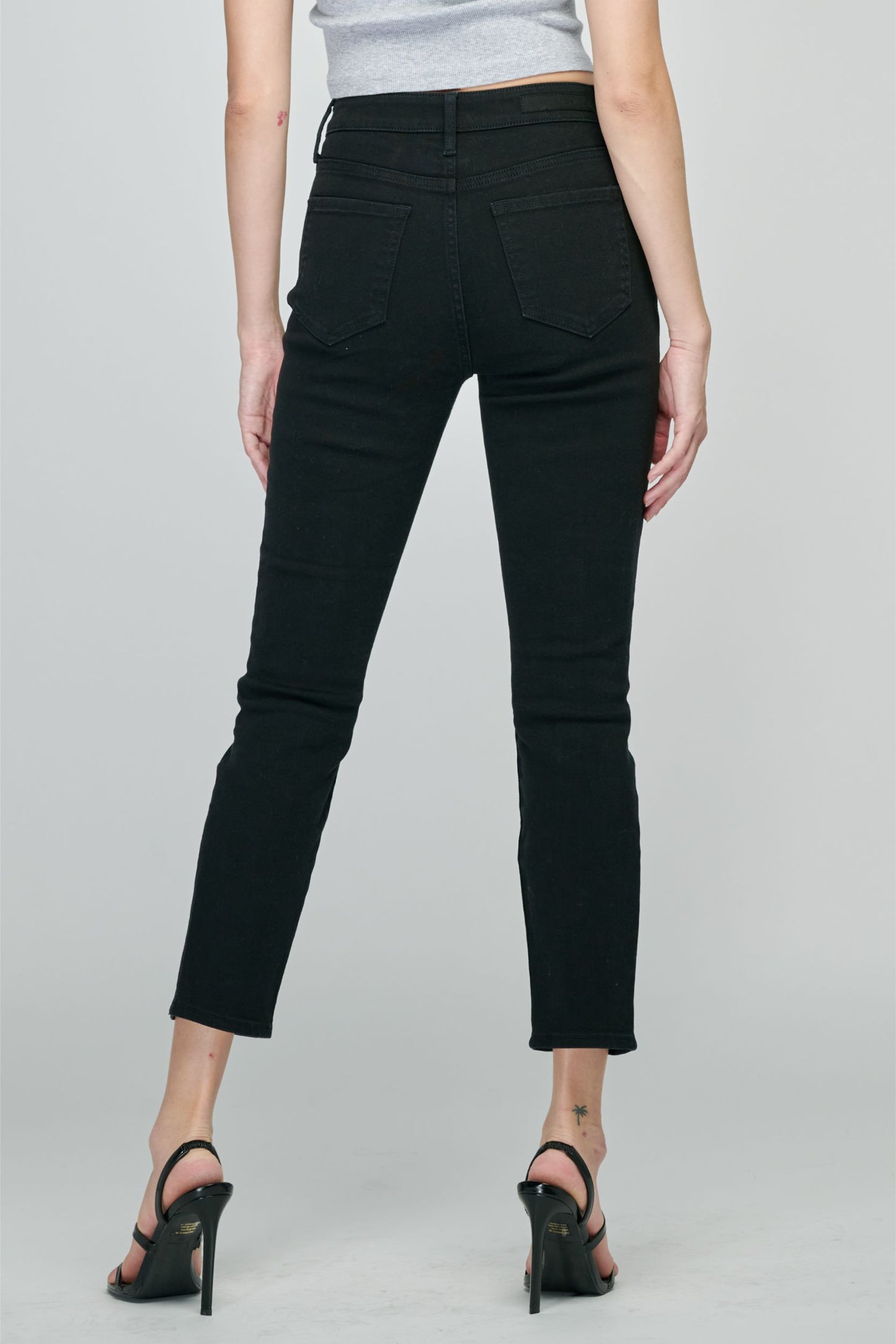 Meah Front-Slit Crop Jean