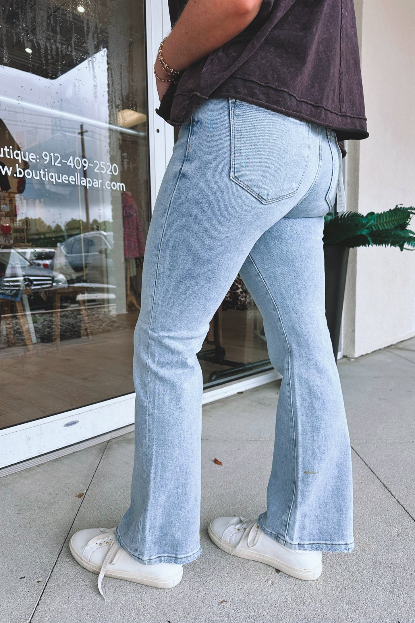 Anna Ankle Flare Jean