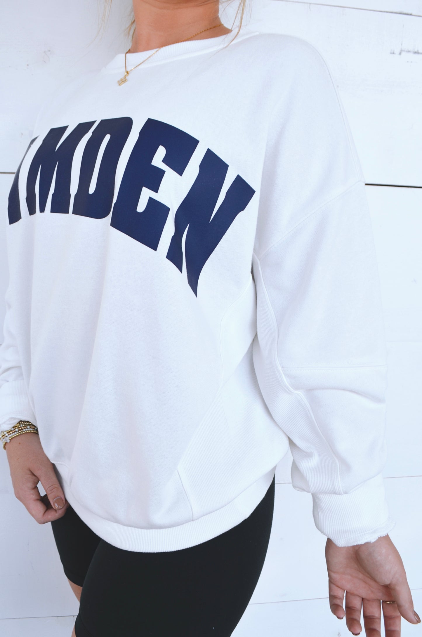 CAMDEN Crew Neck Sweatshirt