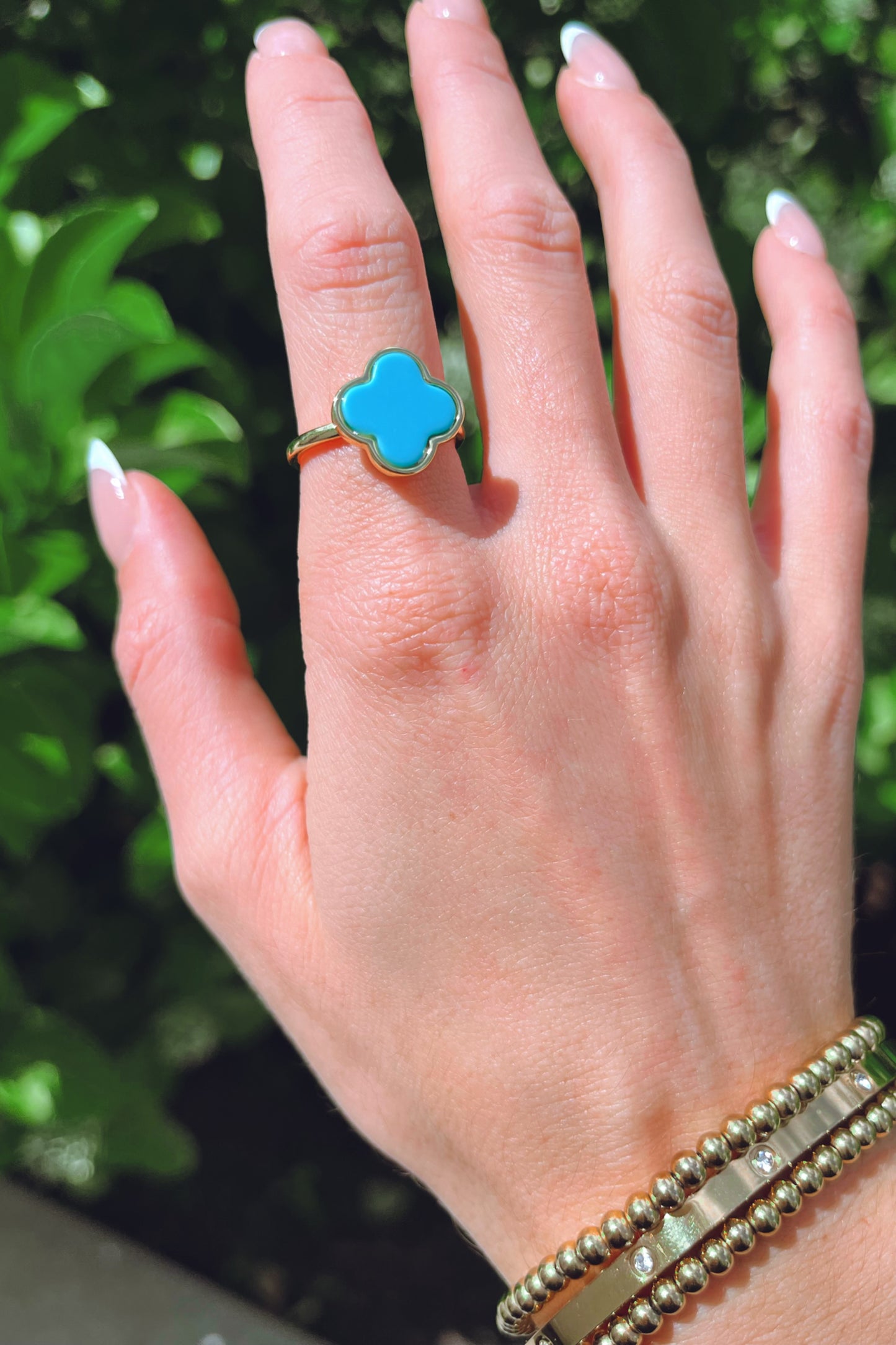 Clover Ring