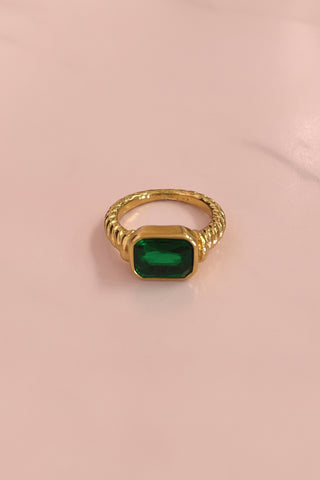 SS Emerald Ring