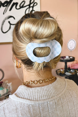 Scalloped Flat Claw Clip