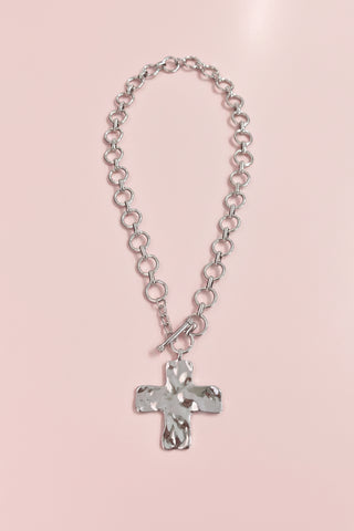 Priya Pendant Necklace