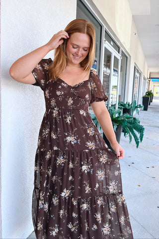 Savannah Sweetheart Midi Dress