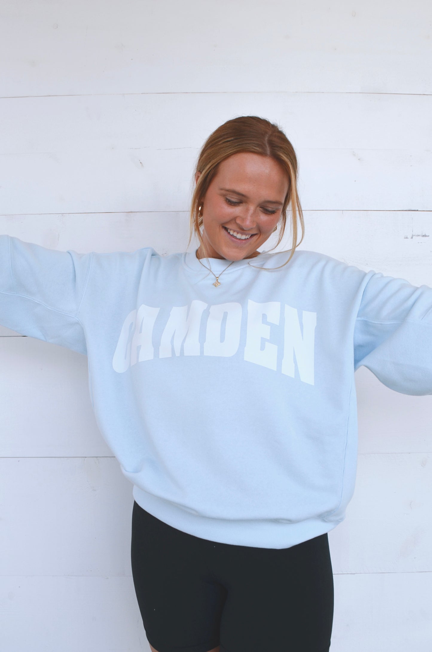 CAMDEN Crew Neck Sweatshirt