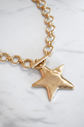 Toggle Star Necklace - Boutique EllaPar