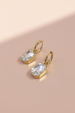 SS Ariana Dangles