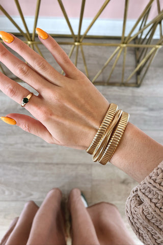 Omega Cuff