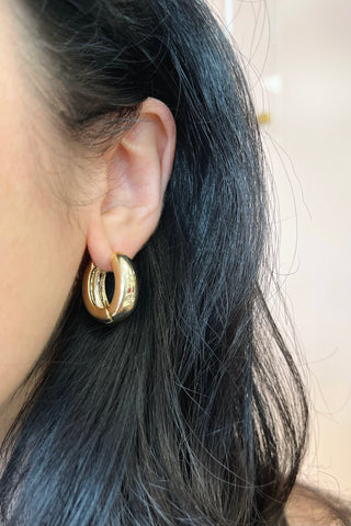 18K Jaycee Hoops