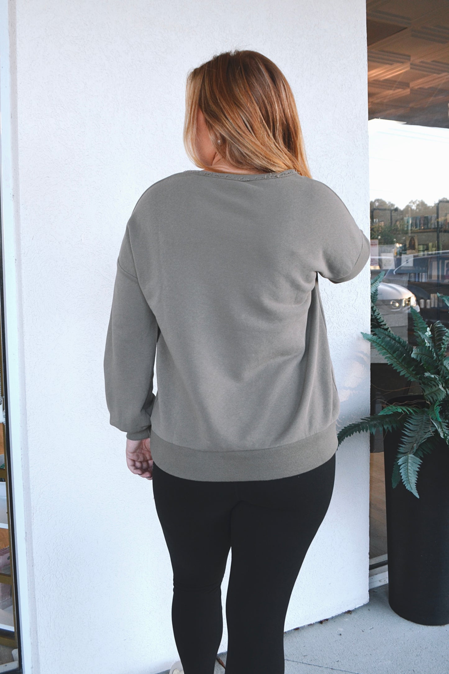 Reece V-Neck Pullover