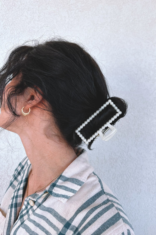Pearly Claw Clip