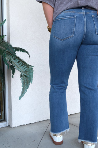 Alison Kick-Flare Jean - Boutique EllaPar