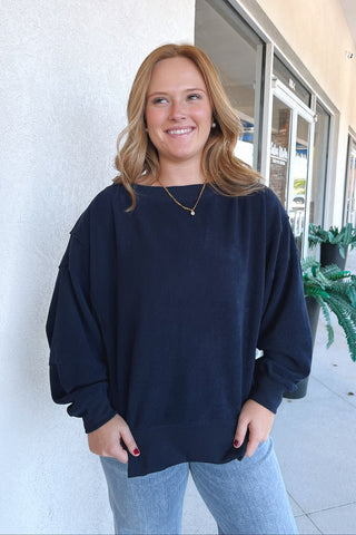 Britny Boatneck Top