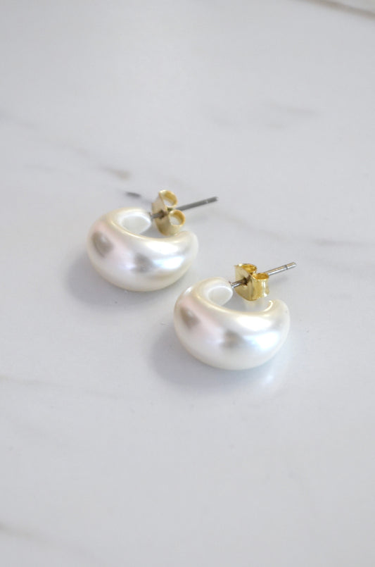 Acrylic Curl Studs