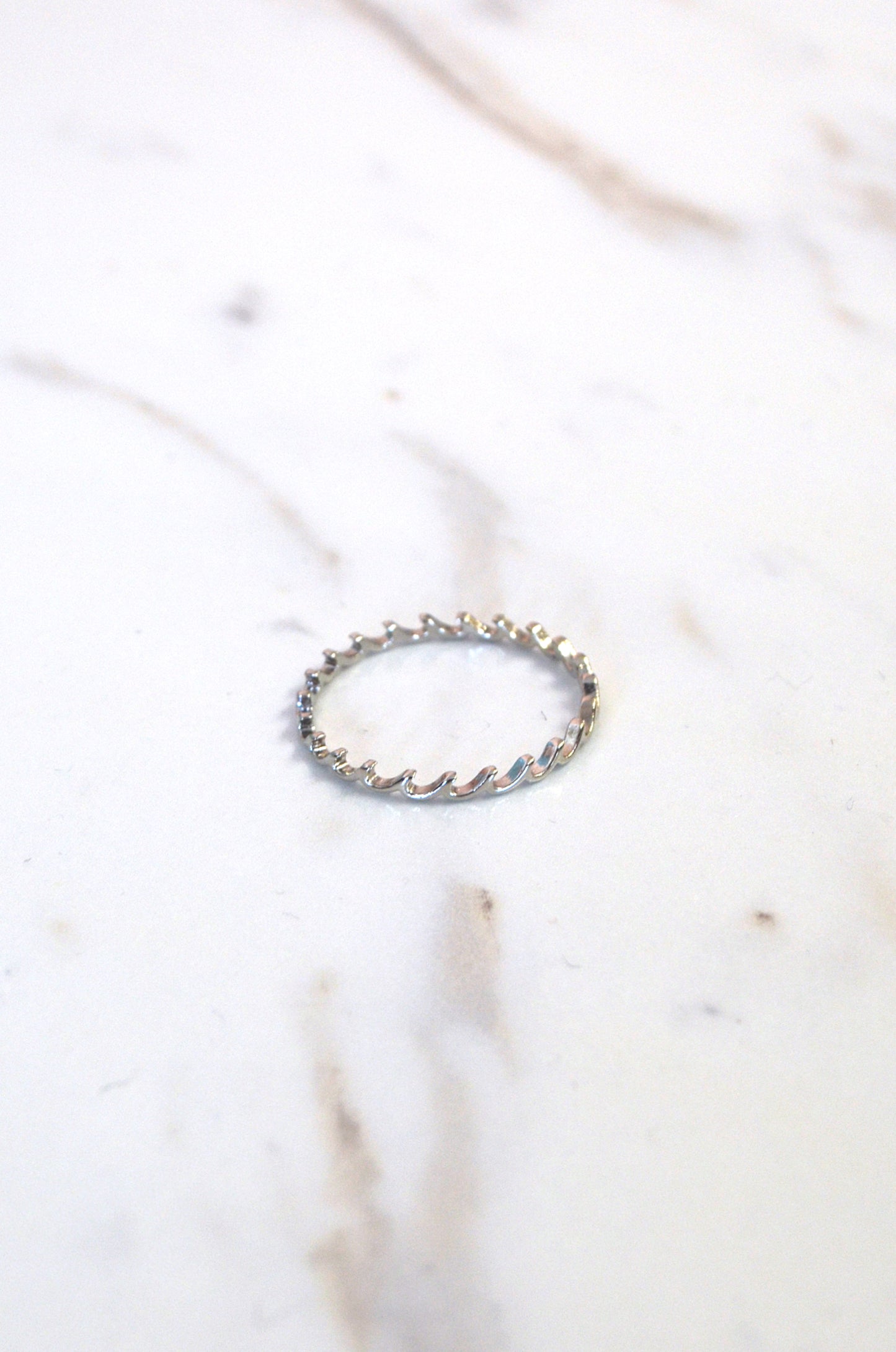 Wavy Ring