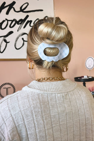 Scalloped Flat Claw Clip