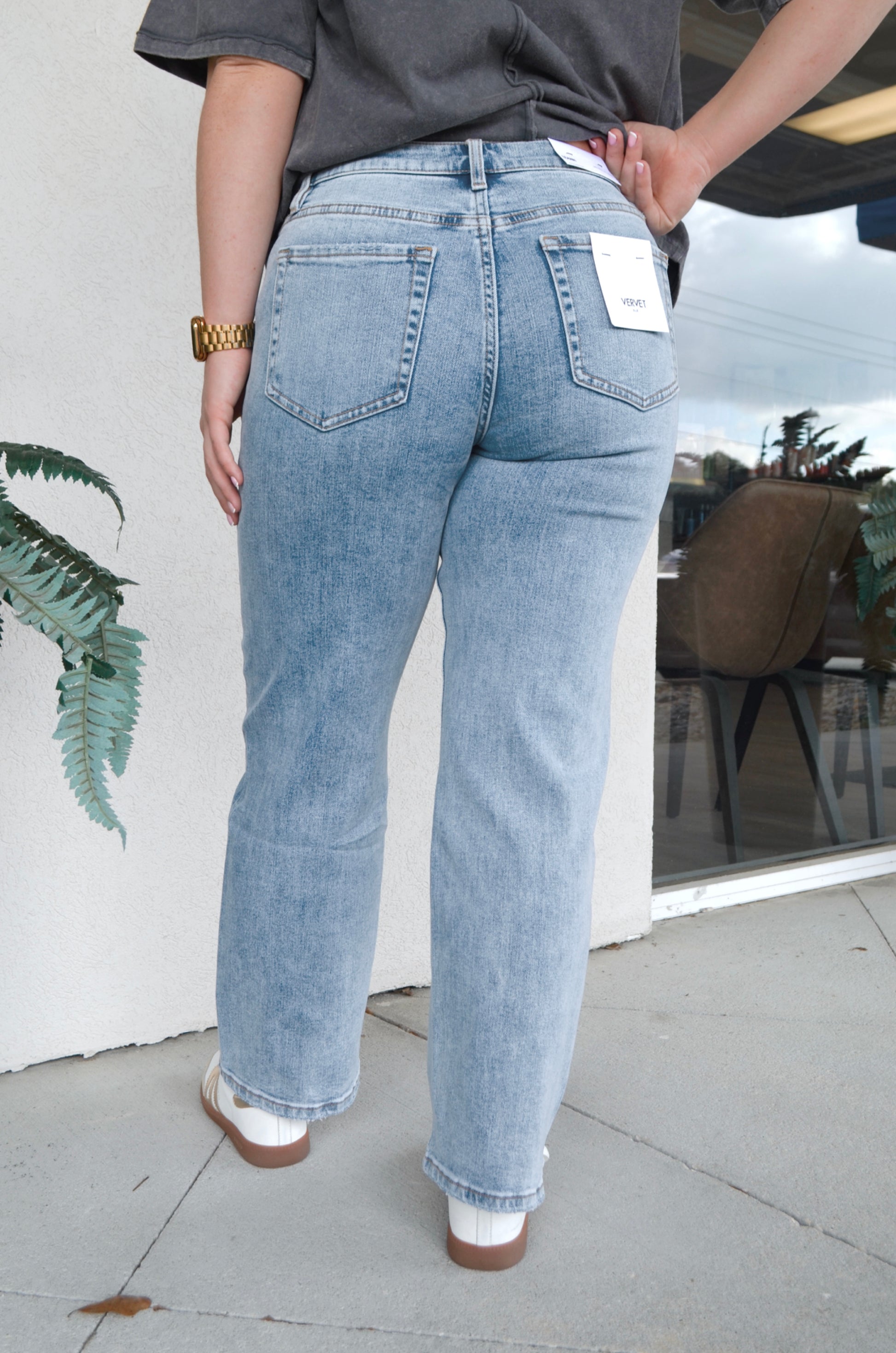 Leann Mid-Rise Jean - Boutique EllaPar