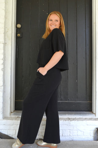Effortless Pocket Tee - Boutique EllaPar