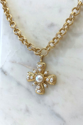 Prim Pearl Necklace - Boutique EllaPar