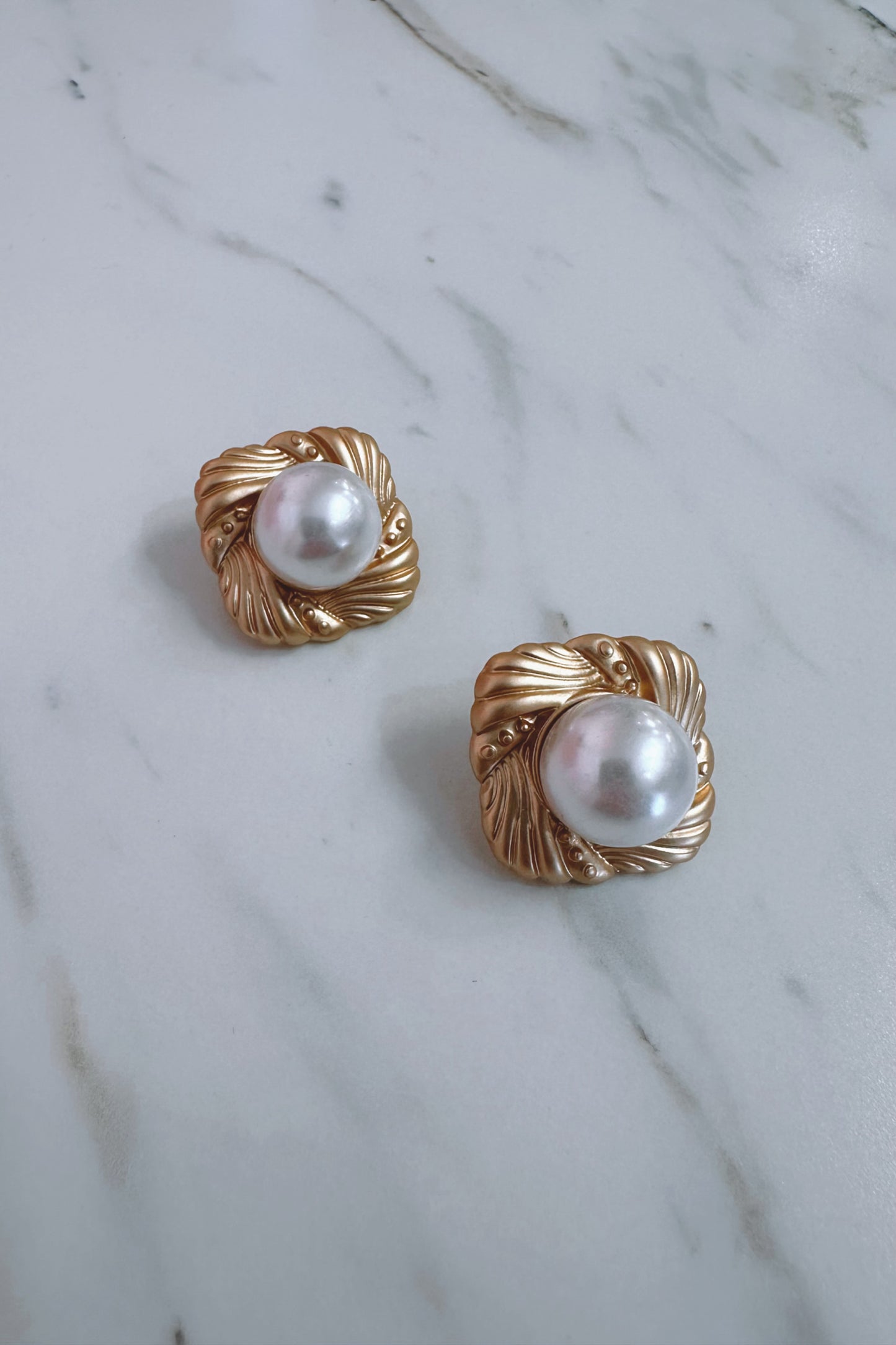 Grace Pearl Studs