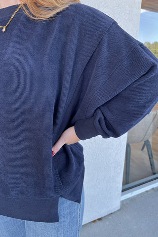 Britny Boatneck Top