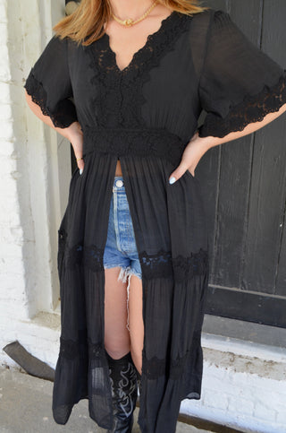 Midnight Lace Duster - Boutique EllaPar