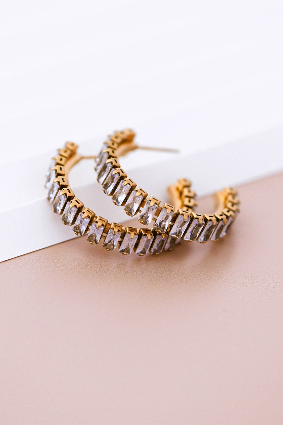 Roxy Hoops