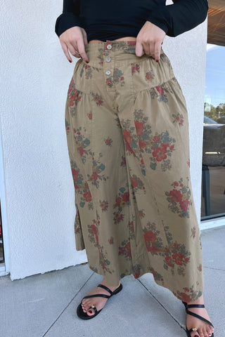 Alyvia Floral Cropped Pant