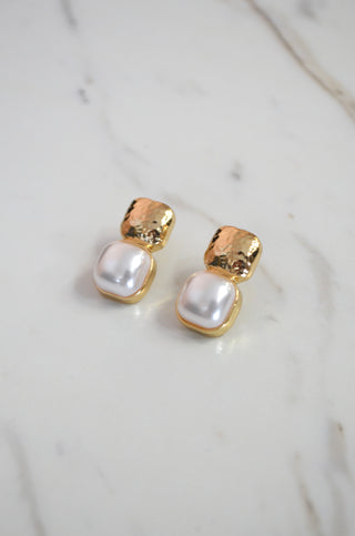 Jolie Pearl Earrings - Boutique EllaPar