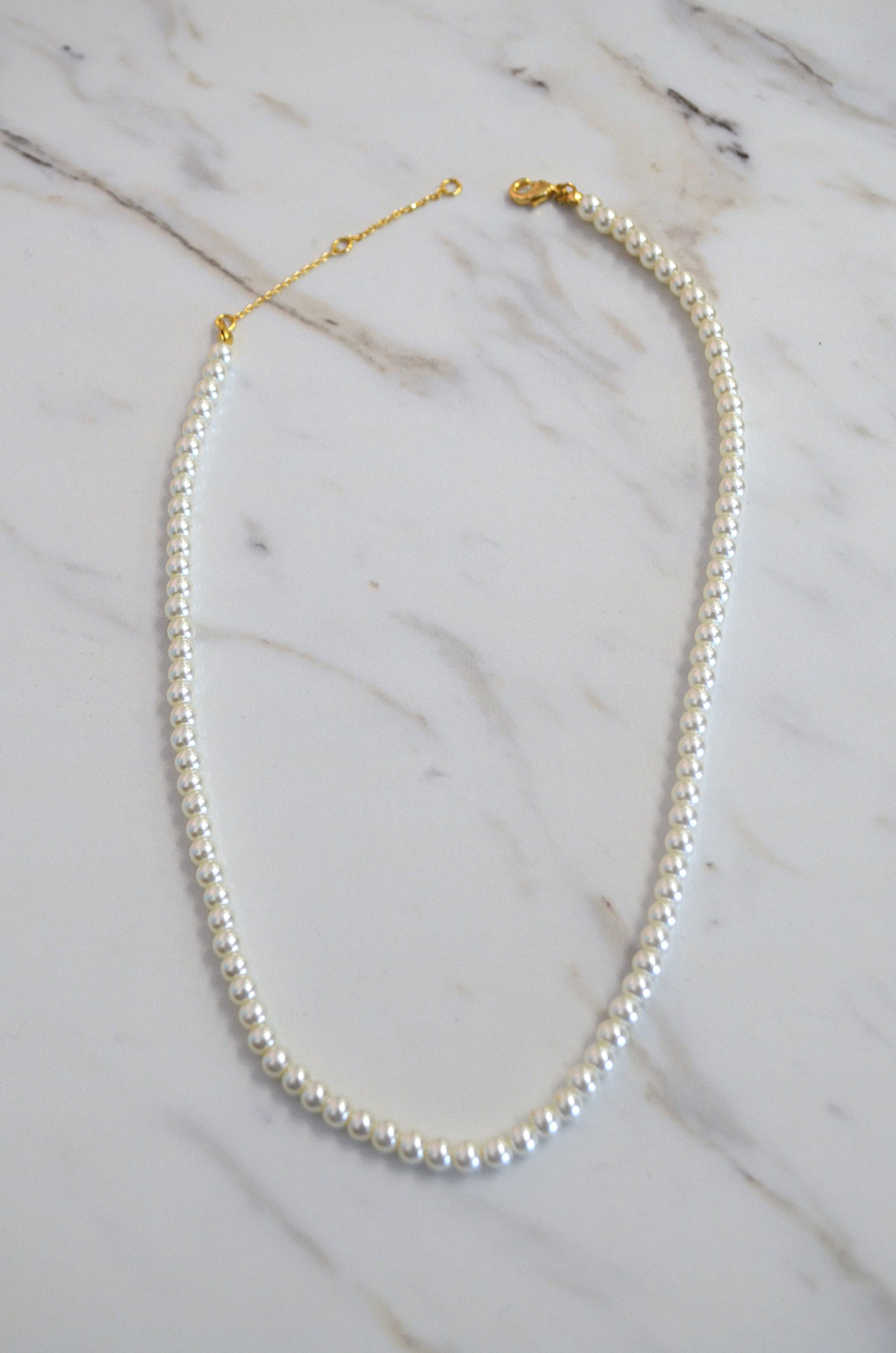 Pretty Pearl Choker