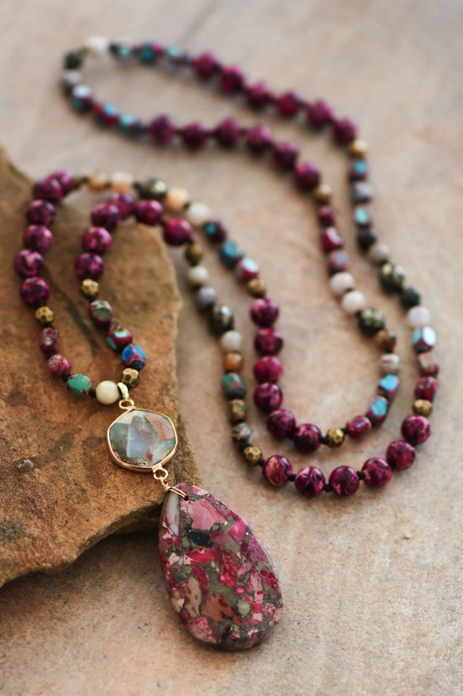 Petunia Beaded Necklace